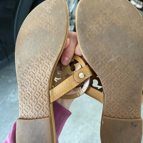 Tory Burch sandals size 6 - Picture 2 of 2